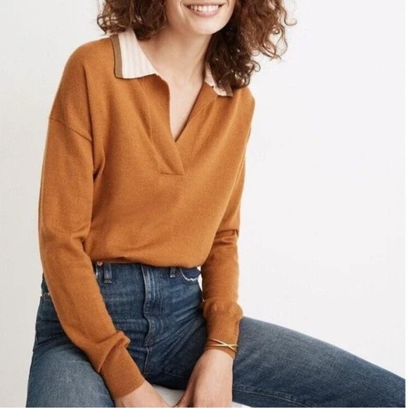 Madewell Tops - Madewell v neck collar top